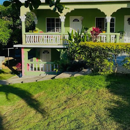Cindy'S Garden Stay โอโชรีโอส ภายนอก รูปภาพ