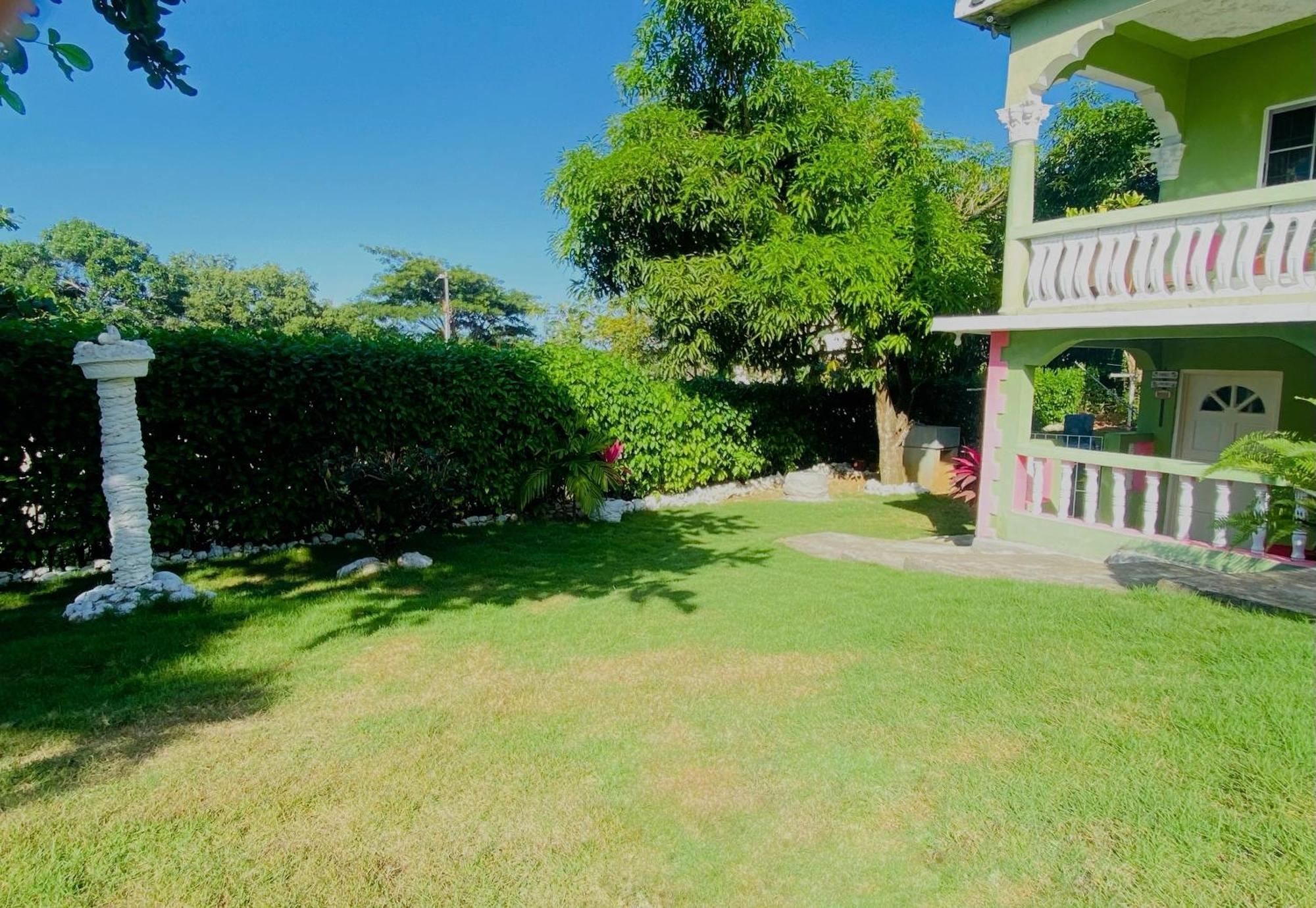 Cindy'S Garden Stay โอโชรีโอส ภายนอก รูปภาพ